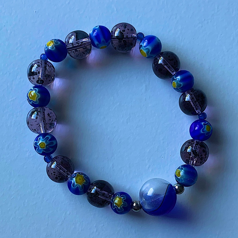 Blue Floral Glass Bead Bracelet